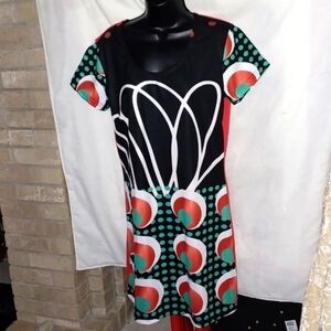 Avispada Short sleeve dress, artistic,  M,  20" PTP, 36" L